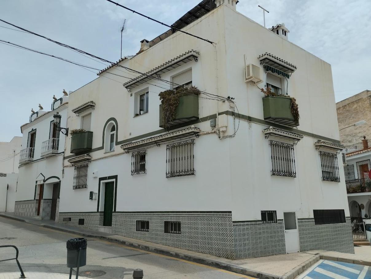 Casa Con Terraza Privada Villa Nerja Eksteriør billede