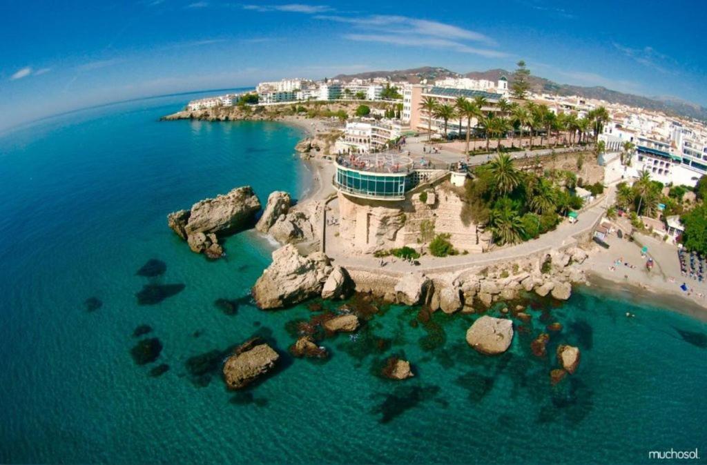 Casa Con Terraza Privada Villa Nerja Eksteriør billede