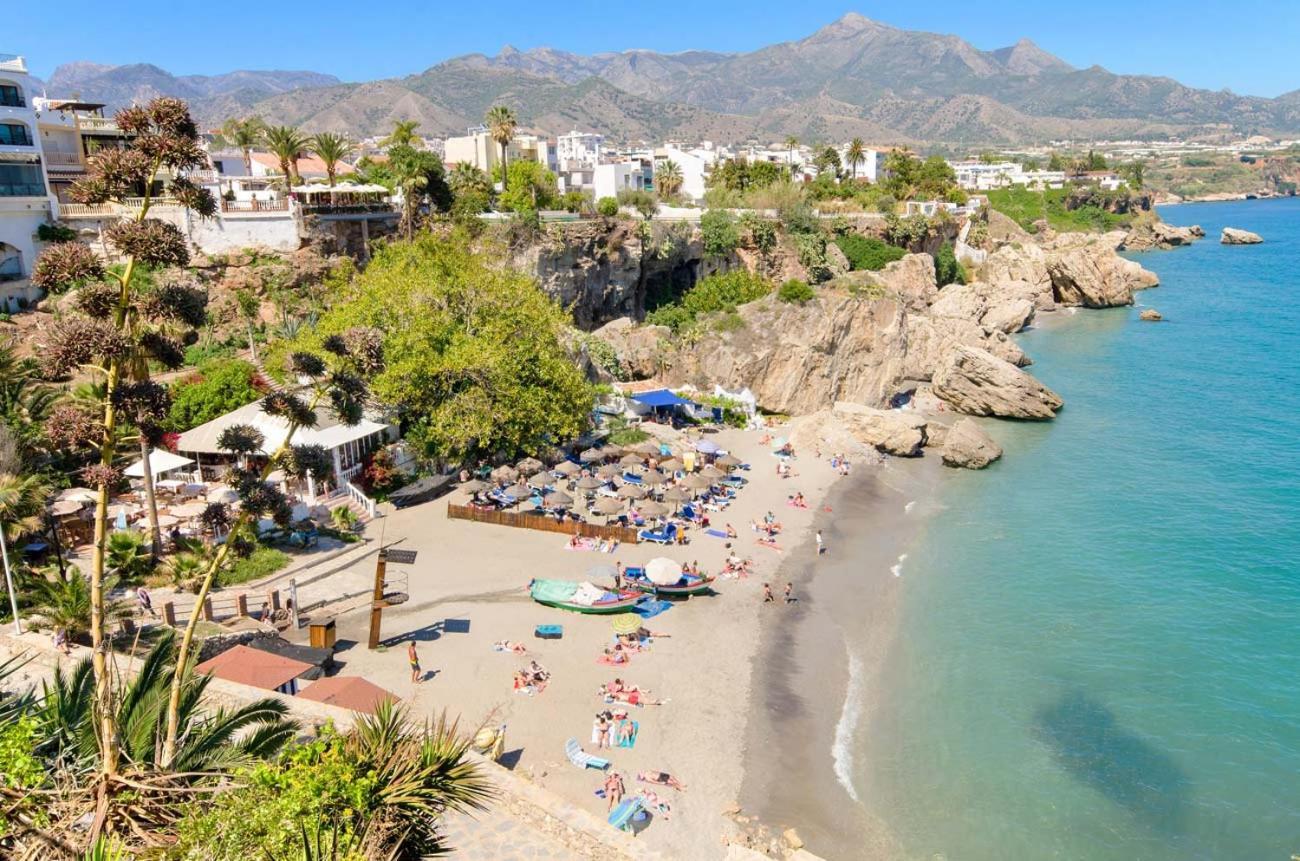 Casa Con Terraza Privada Villa Nerja Eksteriør billede